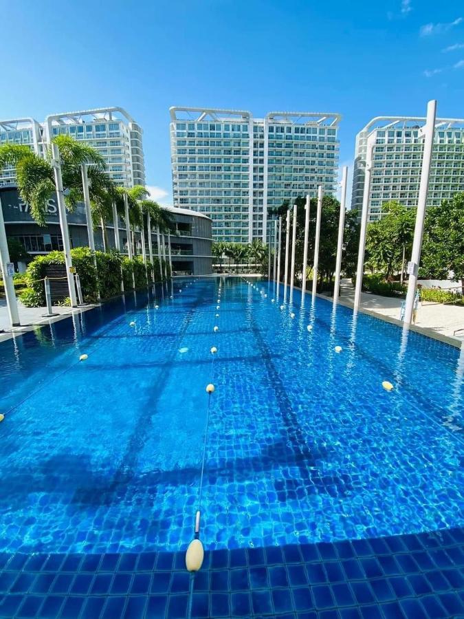 Azure Condo Resort Paranaque Bldg Maldives Маніла Екстер'єр фото