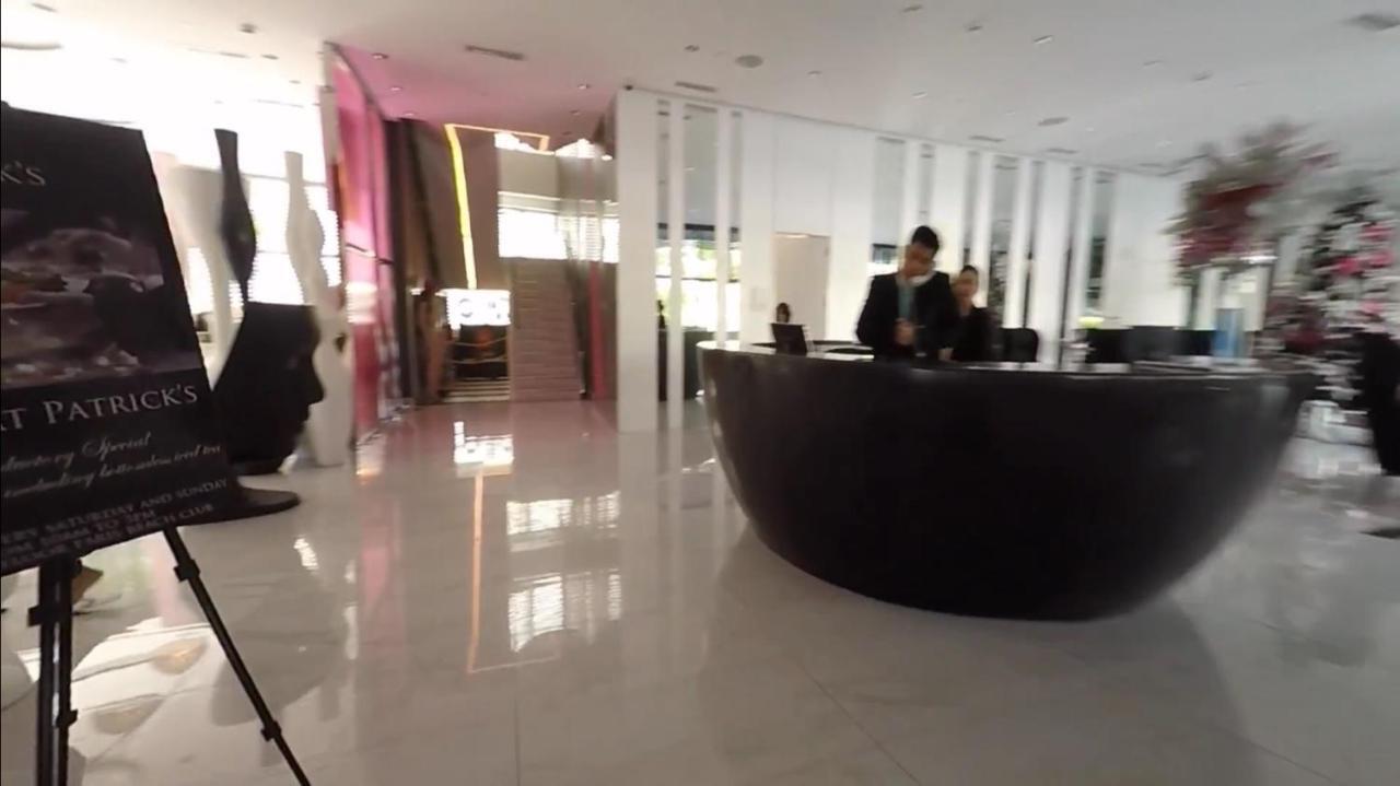 Azure Condo Resort Paranaque Bldg Maldives Маніла Екстер'єр фото